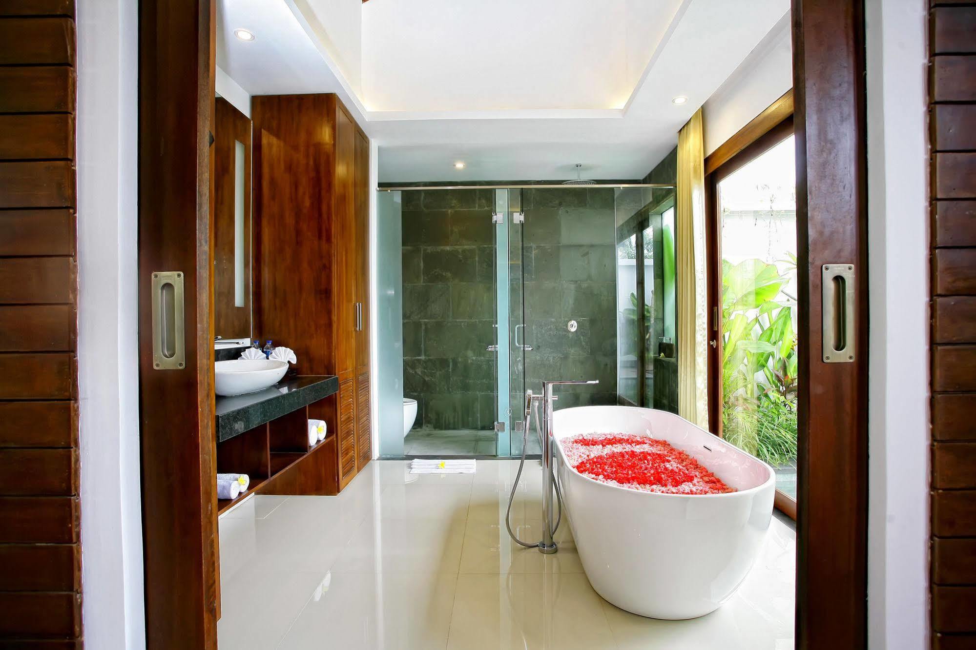 Anari Villas Kuta Legian Eksteriør billede